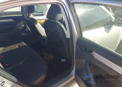 2013 Volkswagen Passat 2.5L Se from USA, damaged, VIN 1VWBH7A3XDC146037